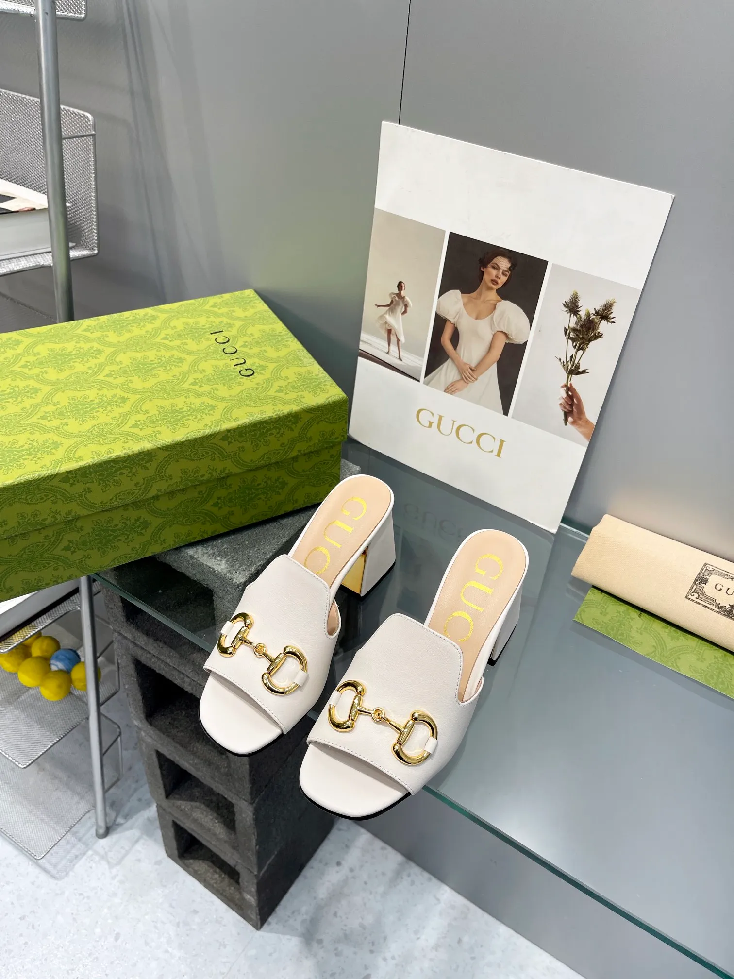 👟👟Ex-factory price 460👟👟 Women's shoes, women's clothing, gucci 2024 early spring horsebit new thick heel retro shoes, Internet celebrity hot sandals, super versatile fashion items. Original 1:1 customized. It is worth mentioning the packaging. This year’s G family’s packaging is really high-end, and the original packaging is presented.  Material: original custom imported oil-waxed ancient soft sheepskin. Lining: high-end customized sheepskin. Italian genuine leather outsole. Heel height: 7.5cm. Heel electroplated gold+covered leather. Size: 34-41 (34, 40, 41 customized)